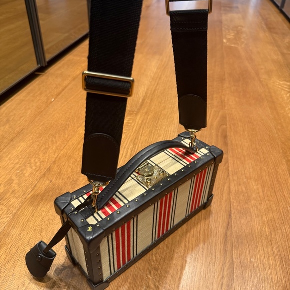 Tanner Krolle Wicket 15 Attache Red/Black - Picture 3 of 9